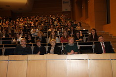 [FOTO] Rekordowa liczba zgłoszeń na seminarium chemiczne